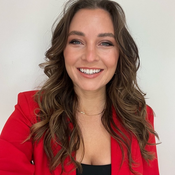 Meet your Posher, Jaimie - Picture 1 of 15